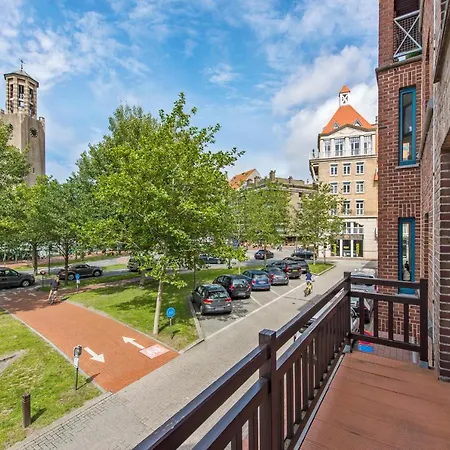 Beautifully Renovated Appt With Big Cosy Terrace *