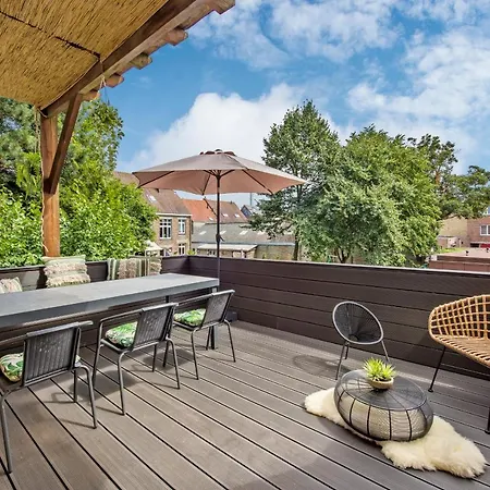 Beautifully Renovated Appt With Big Cosy Terrace * Knokke-Heist